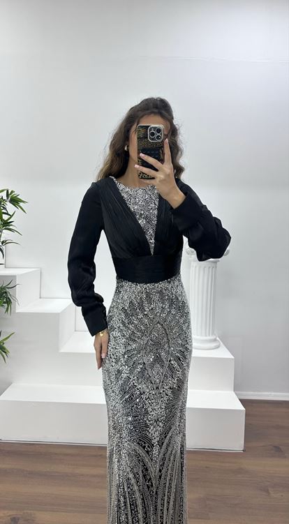 Siyah İnci İşlemeli Abiye Elbise