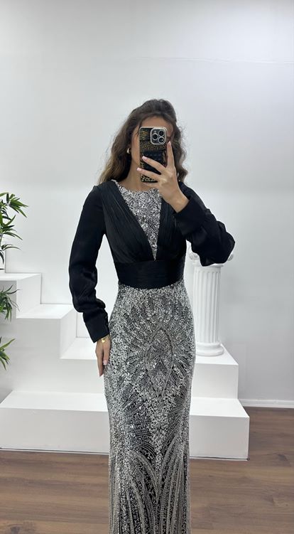 Siyah İnci İşlemeli Abiye Elbise