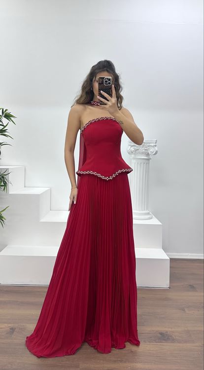 Kırmızı Straplez Piliseli Abiye Elbise