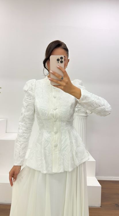 Beyaz Vintage  Uzun Etek-Ceket Abiye Takım