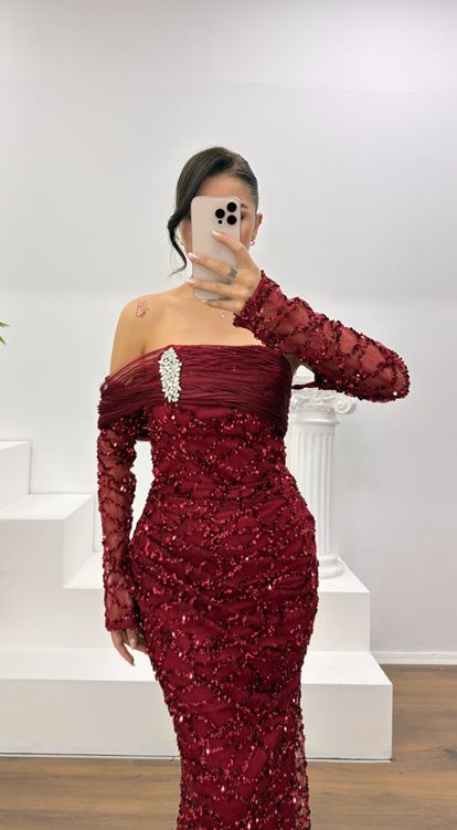 Bordo Straplez İşlemeli Abiye Elbise
