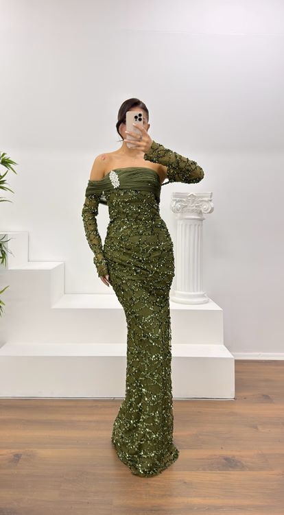 Haki Straplez İşlemeli Abiye Elbise