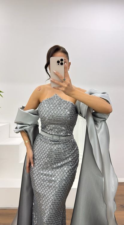 Gri İşlemeli Balon Kol Abiye Elbise