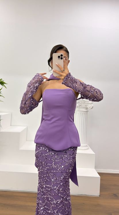 Lila Straplez İşlemeli Abiye Elbise