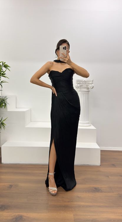 Siyah Straplez Piliseli Abiye Elbise