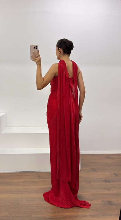 Kırmızı Straplez Piliseli Abiye Elbise