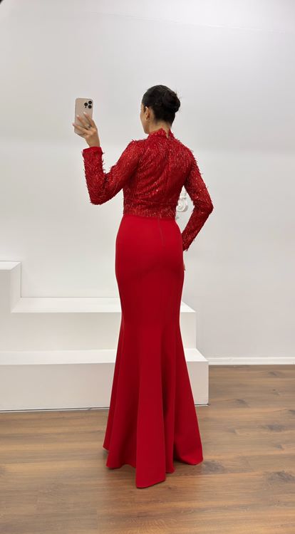 Kırmızı Uzun Kollu İşleme Detaylı Abiye Elbise