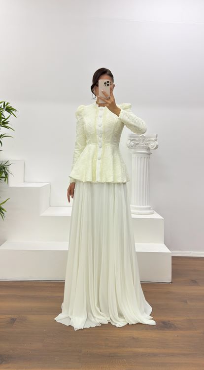 Krem Vintage  Uzun Etek-Ceket Abiye Takım
