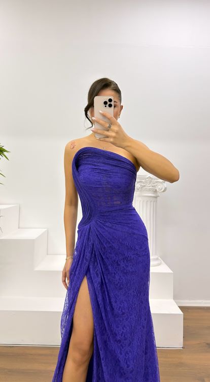 Koyu Lila Straplez Bel Transparan Dantel Abiye Elbise