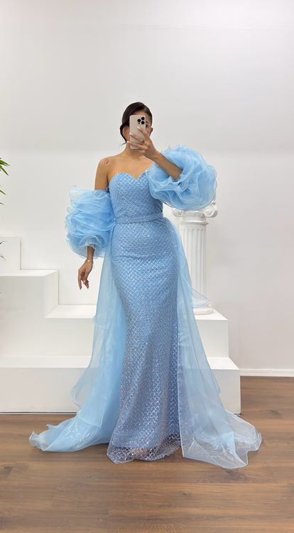 İndigo Straplez Kolları Tül Detay Abiye Elbise