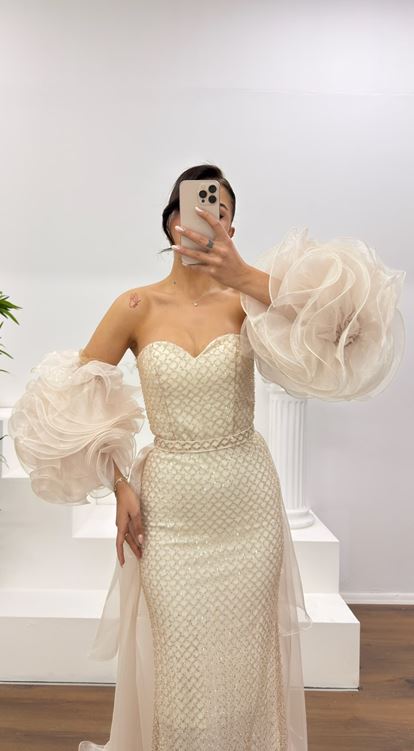 Gold Straplez Kolları Tül Detay Abiye Elbise