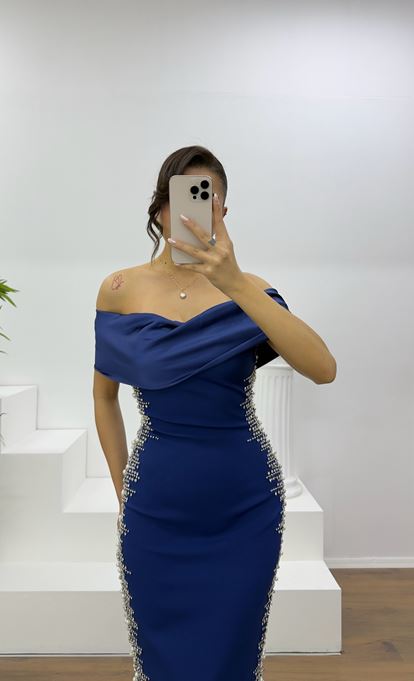 Lacivert Kayık Yaka Taş Detaylı Abiye Elbise