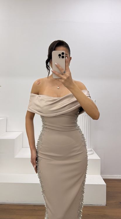 Vizon Kayık Yaka Taş Detaylı Abiye Elbise