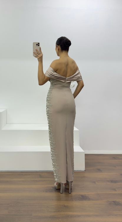 Vizon Kayık Yaka Taş Detaylı Abiye Elbise