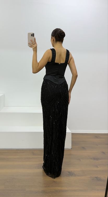 Siyah Boncuk İşlemeli Abiye Elbise