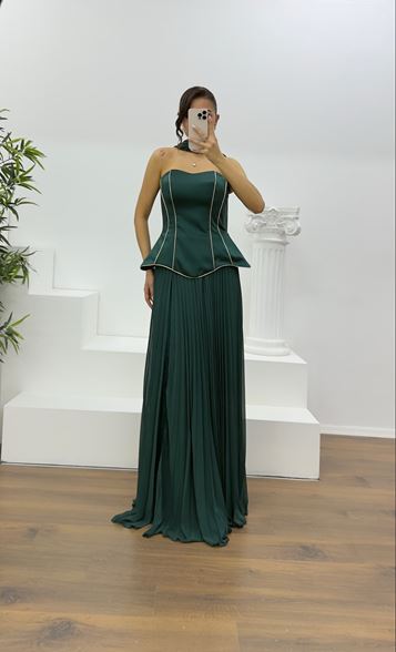Emerald Strapless Pleated Evening Dress
