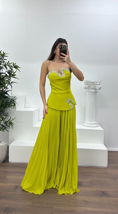 Fıstık Yeşili Straplez  Asimetrik Desen Taşlı Abiye Tulum