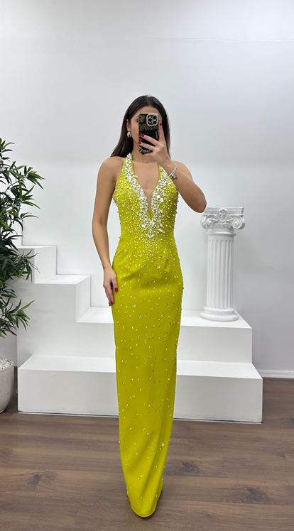 Fıstık Yeşili Halter Yaka Taş Detay Abiye Elbise