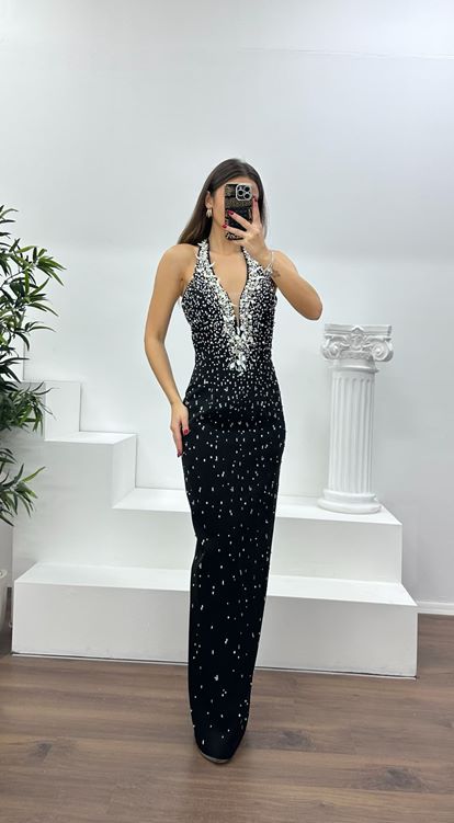 Siyah Halter Yaka Taş Detay Abiye Elbise