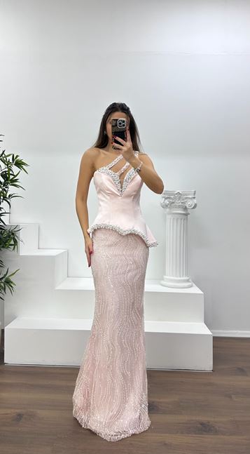 Pudra Asimetrik Kesim Tek Omuz Abiye Elbise