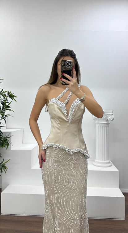 Bej Asimetrik Kesim Tek Omuz Abiye Elbise