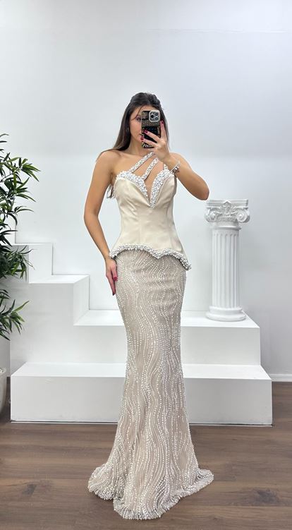 Bej Asimetrik Kesim Tek Omuz Abiye Elbise