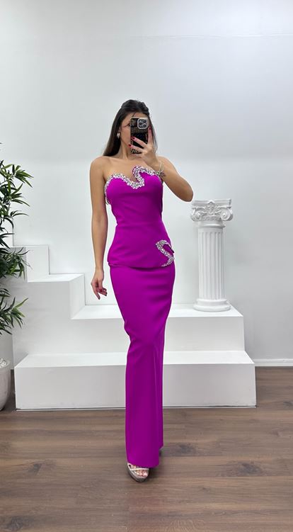 Fuşya Asimetrik Kesim Straplez Kalem Abiye Elbise