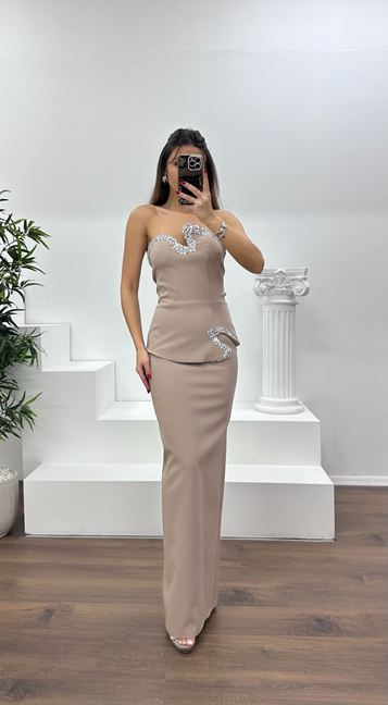 Taş Asimetrik Kesim Straplez Kalem Abiye Elbise