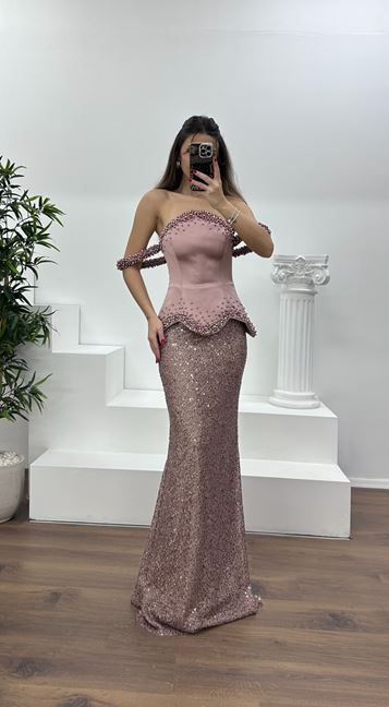 Gül Kurusu Kolları  Boncuklu Straplez Abiye Elbise
