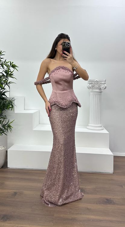 Gül Kurusu Kolları  Boncuklu Straplez Abiye Elbise