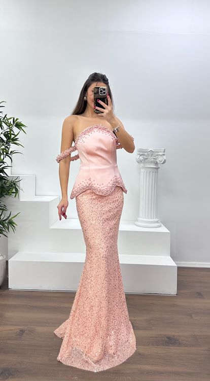 Pudra Kolları  Boncuklu Straplez Abiye Elbise