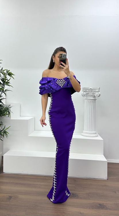 Koyu Mor Kayık Yaka Taşlı Abiye Elbise