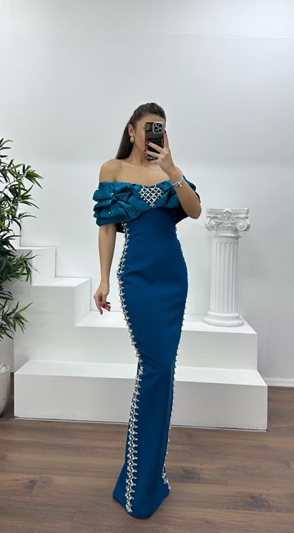 Petrol Kayık Yaka Taşlı Abiye Elbise