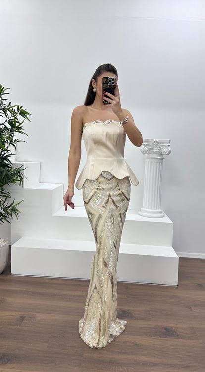 Bej Straplez Boncuk  İşlemeli Abiye Elbise