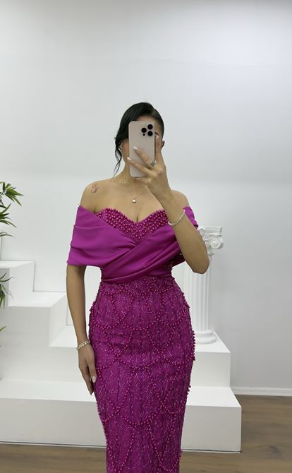 Fuşya Örgü Desenli Boncuk İşlemeli Abiye Elbise