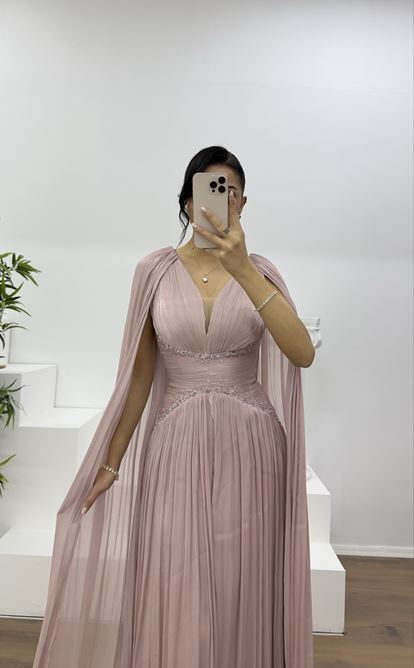 Gül Pelerinli Taş İşlemeli Kemer Formumlu Abiye Elbise