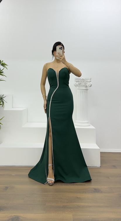 Smaragdgrünes, funkelndes Steinverzierungs-Abendkleid