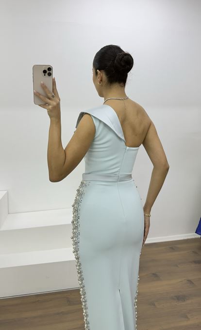 Buz Mavi Kruvaze Yaka Taş İşlemeli Abiye Elbise