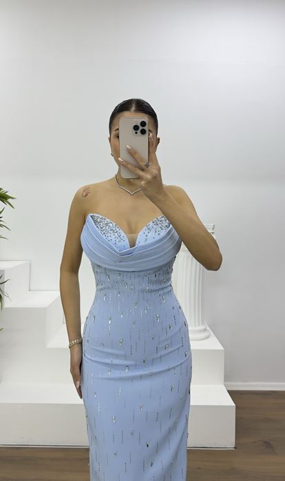 Bebe Mavi Drapeli Straplez Ve Taş İşlemeli Abiye Elbise