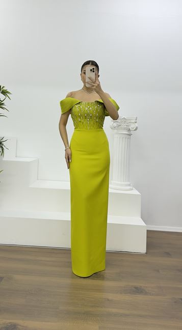 Fıstık Yeşili Kristal Işıltılı Omuz Detaylı Abiye Elbise