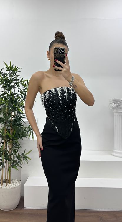 Siyah Straplez İşleme Detay Abiye Elbise