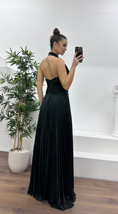 Zümrüt Halter Yaka Simli Piliseli Abiye Elbise