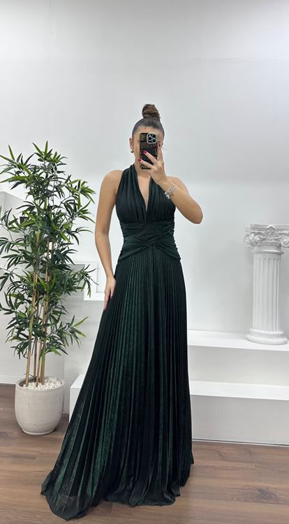 Zümrüt Halter Yaka Simli Piliseli Abiye Elbise