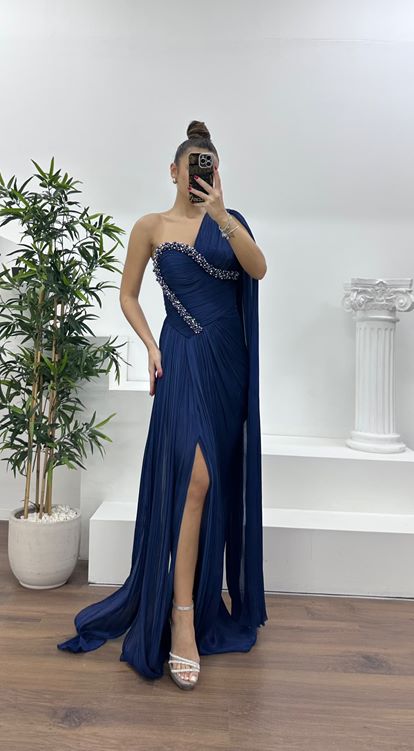 Lacivert Tek Omuz İnci İşlemeli Şifon Abiye Elbise