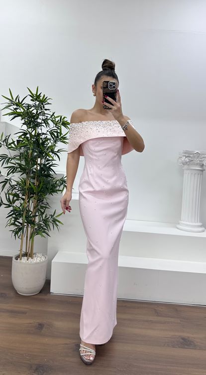 Pudra Kayık Yaka İnci Detaylı Abiye Elbise