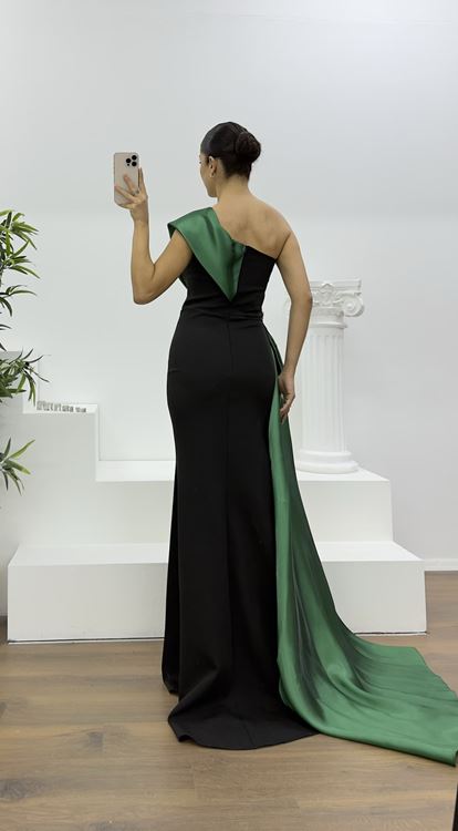 Zümrüt Tek Omuz Taş Detay Abiye Elbise