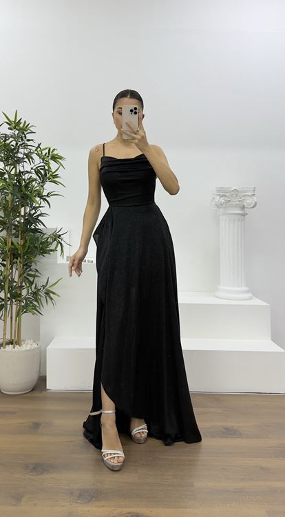 Siyah Askılı Simli Drapeli Yaka Abiye Elbise