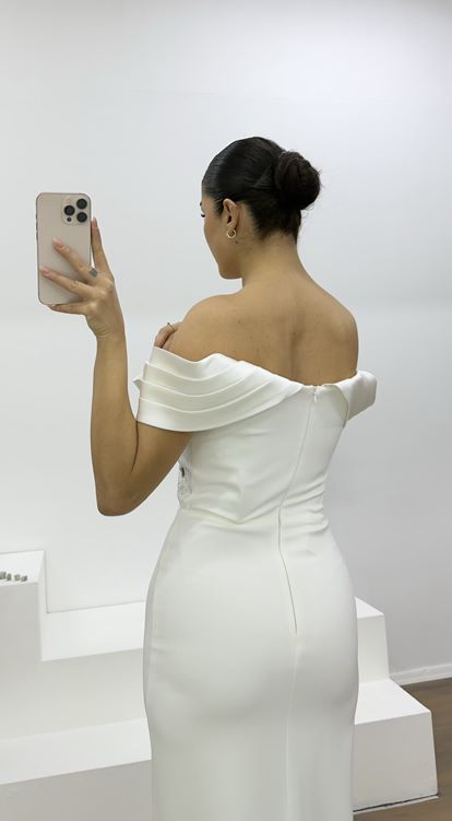 Kemik Kristal Işıltılı Omuz Detaylı Abiye Elbise