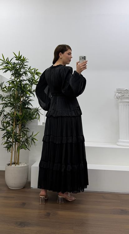 Siyah Kat Kat Şifon Büyük Beden Abiye Elbise