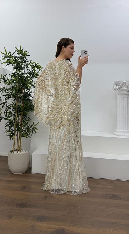 Bej Kolları Pelerin Detay Pul Payet Büyük Beden Abiye Elbise